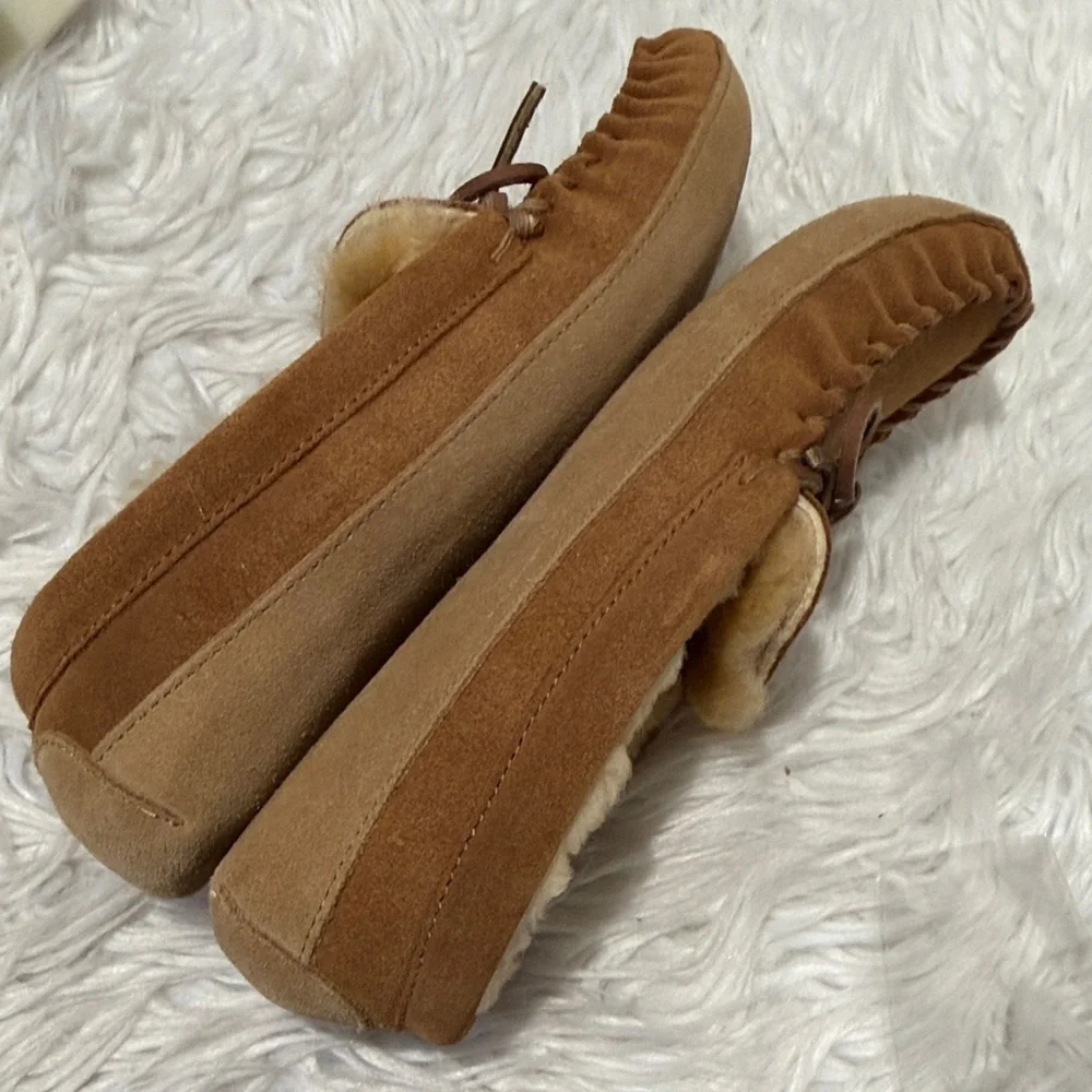 LL BEAN Sharing Moccasin Brown Suede Slippers Kids size 6